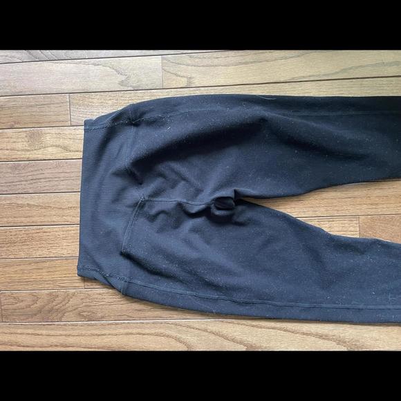 Alo yoga lounge soft leggings size small - Picture 2 of 4